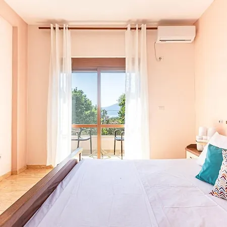 Appartement Radhima Res 112 - Double Room, Sea View Vlorë